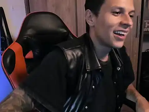 Masterdave7 Show in webcam