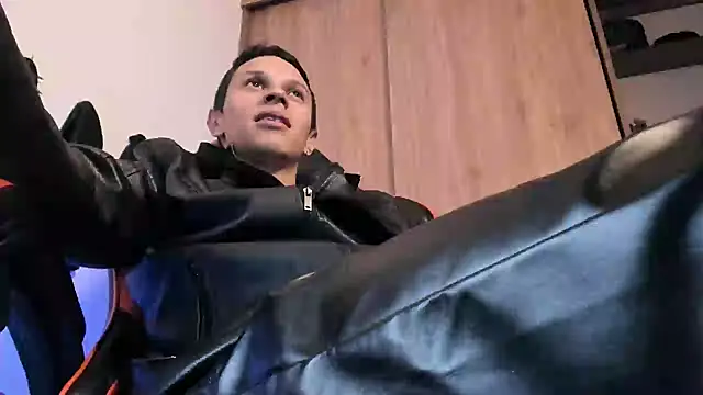 โชว์เว็บแคมของ Masterdave7