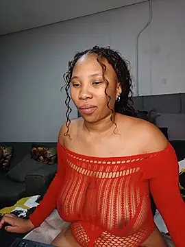 Chat +18 de DrippinCaramelCutie ao vivo