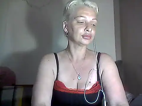 MaryJane441 webcam show