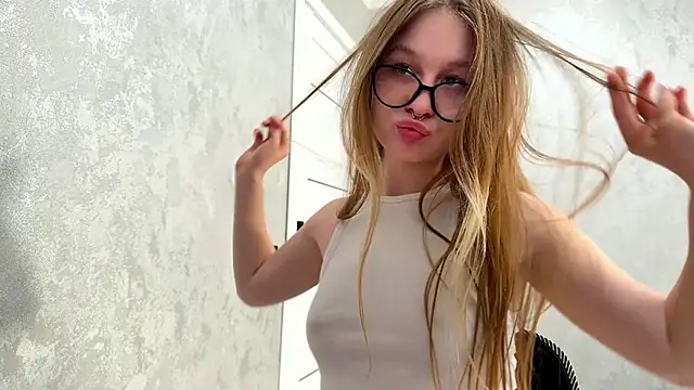 diana_fashion: απευθείας συνομιλία ΧΧΧ