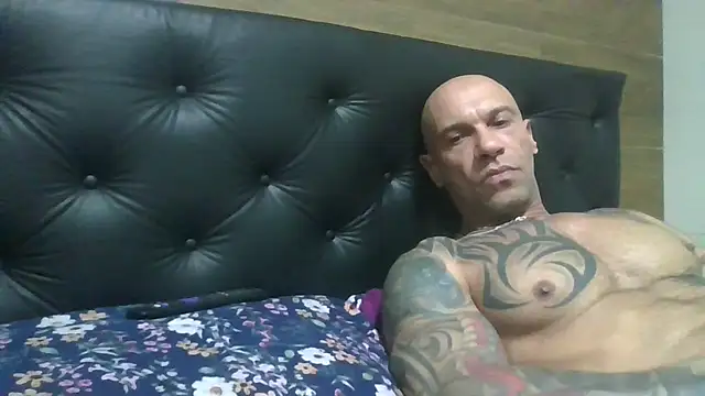 ArcanjoBlackxxx 网络视讯表演