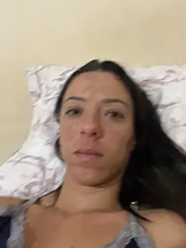 leelecarolinna's Live Chat Room