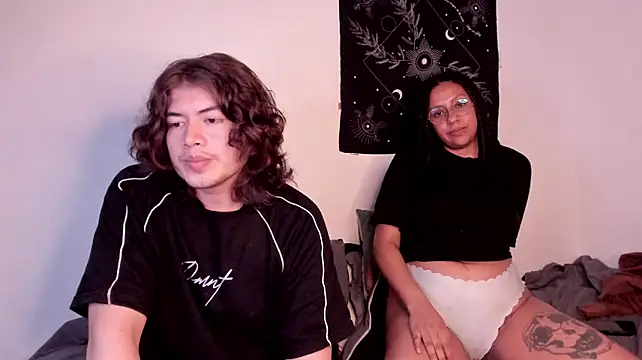 hothoneychile Webcam Show
