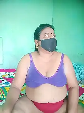 Group_Of_Lust Show in webcam