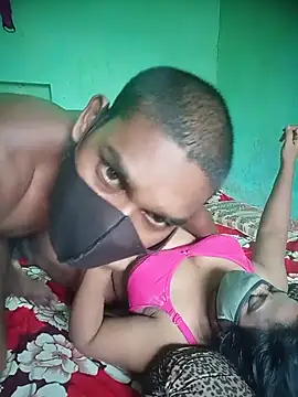Group_Of_Lust Show in webcam