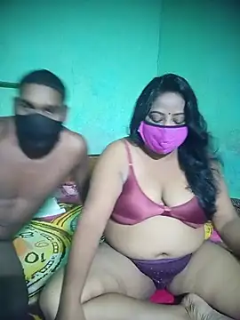 Group_Of_Lust Show in webcam