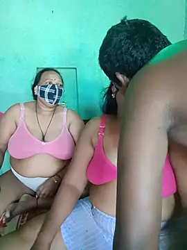 Group_Of_Lust Show in webcam