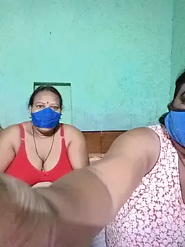 Group_Of_Lust Show in webcam