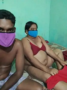 Group_Of_Lust Show in webcam