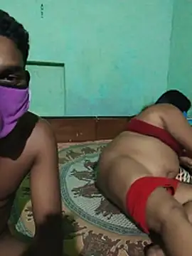 Group_Of_Lust Show in webcam