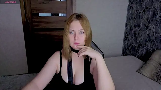 Kristy-Max Live XXX-Chat