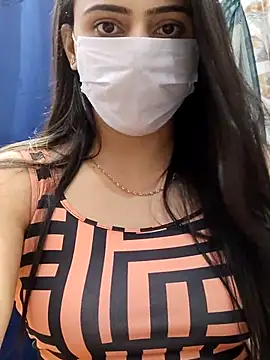 Chat XXX en directo de Ivymybae