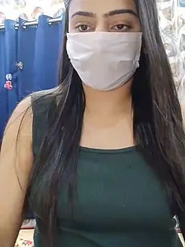 Ivymybae Show in webcam