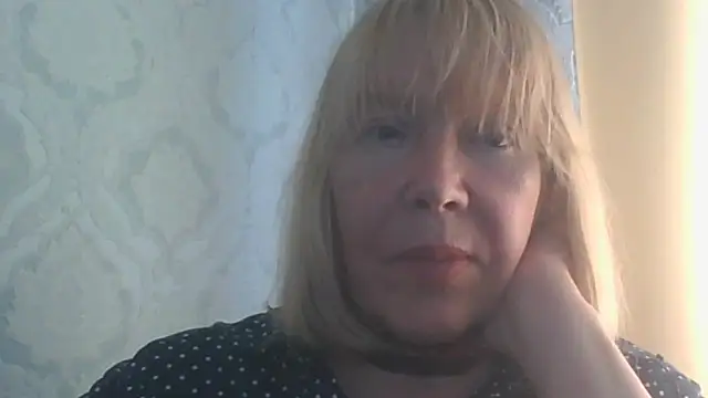 XXX chat uživo modela OlgaShine