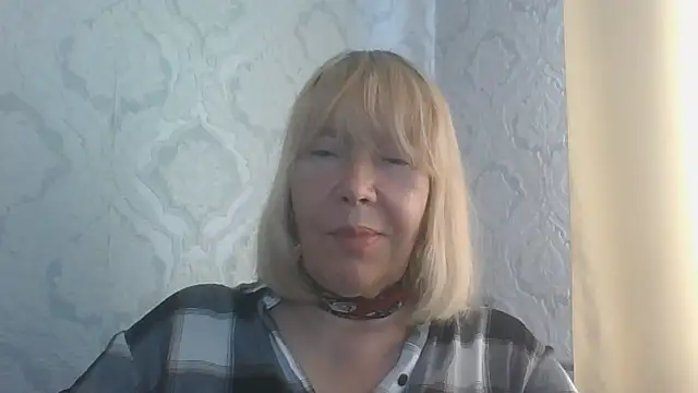 צ'אט XXX בשידור חי של OlgaShine