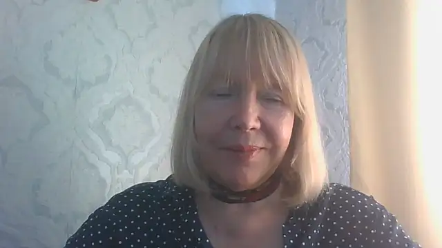 Chat +18 de OlgaShine ao vivo