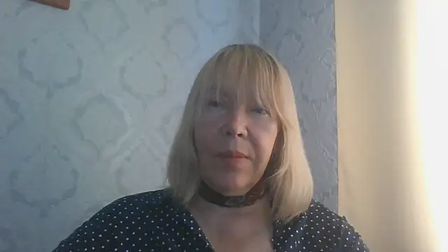 OlgaShine's Live XXX Chat