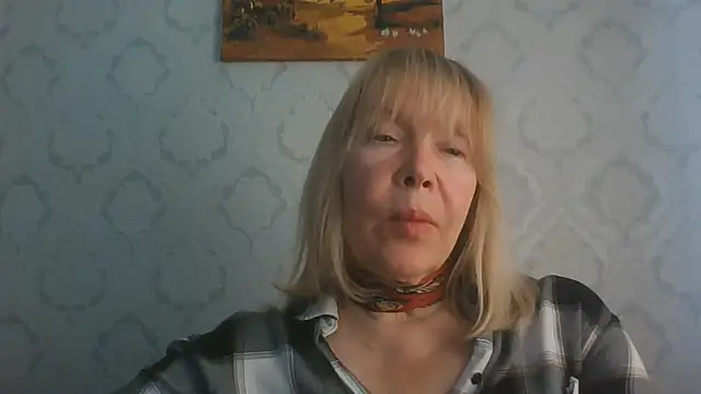 Chat +18 de OlgaShine ao vivo