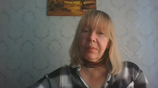 OlgaShine's Live XXX Chat