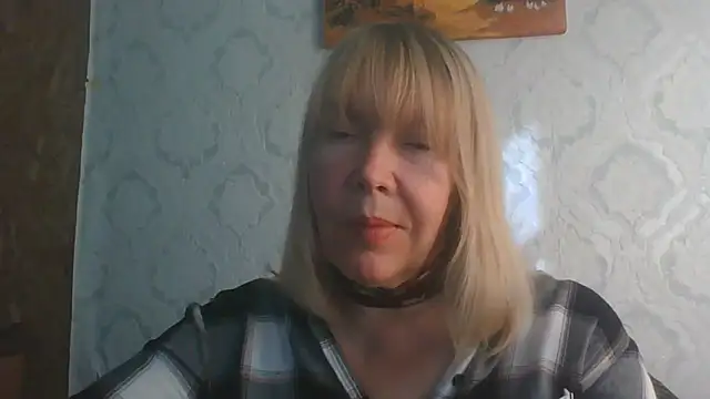 XXX chat uživo modela OlgaShine