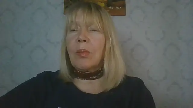 XXX chat uživo modela OlgaShine