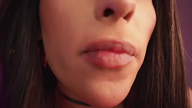 Samara_Grayn Webbikameraesitys