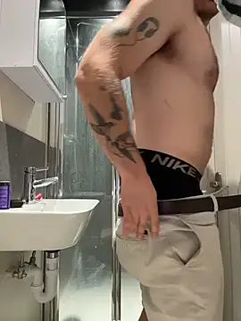 Show modela ThatBlueEyedBoy na web-kameri