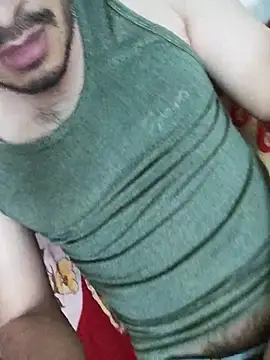 Show modela singleboy012001 na web-kameri