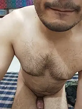 singleboy012001 在線直播表演