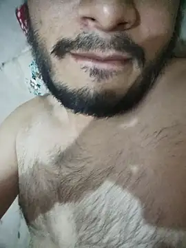 Show modela singleboy012001 na web-kameri