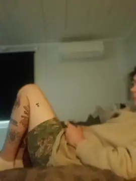 Lookingyoung Webcam Show