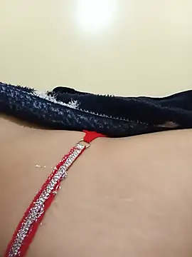 sexy__mona Adlı Modelin Web Kamerası Şovu