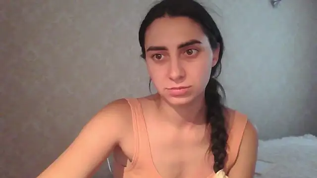 Kashtanka_ Adlı Modelin Canlı XXX Sohbeti
