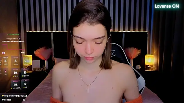 Cherry_Wipe – Naživo XXX chat