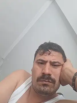 Yakupcemil3467 Adlı Modelin Web Kamerası Şovu