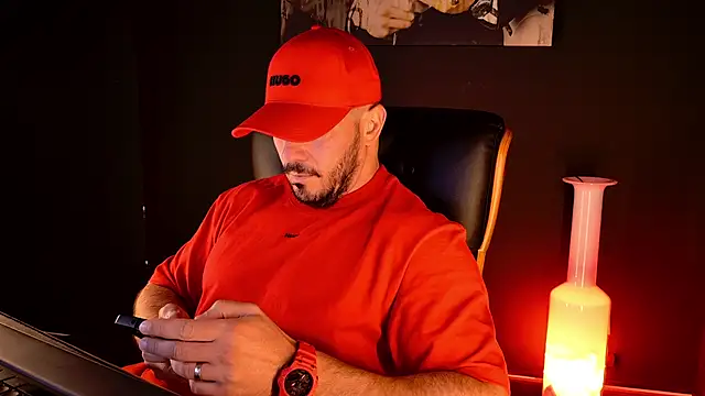 AngeloEric Adlı Modelin Web Kamerası Şovu