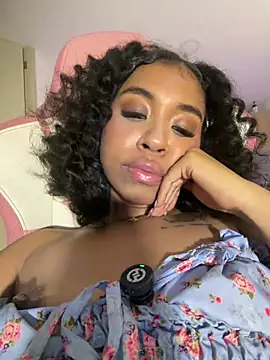 Pertunjukan Kamera Web bella__honey