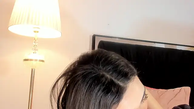 Онлайн чат XXX lilithTeen1_