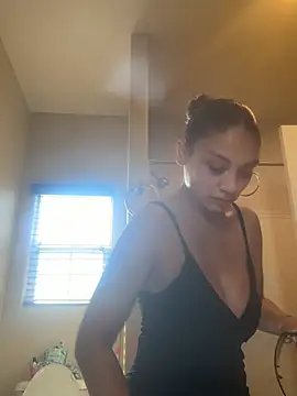 mariaesmeralda 现场XXX聊天