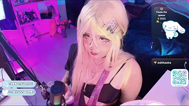 Show de webcam de toky_doll