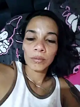 חדר צ'אט בשידור חי של BarbieReal