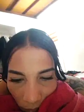 BarbieReal Adlı Modelin Web Kamerası Şovu