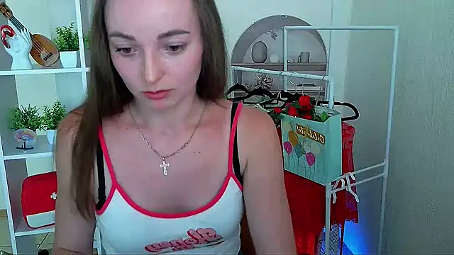 دردشة _Barbie_Kiss_ الجنسية المباشرة