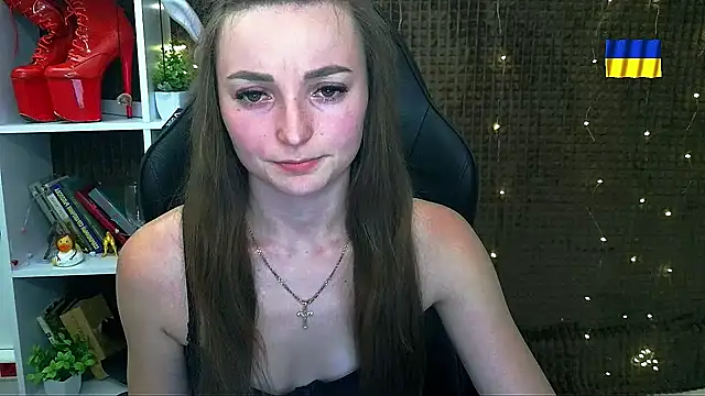 _Barbie_Kiss_ Webcamshow