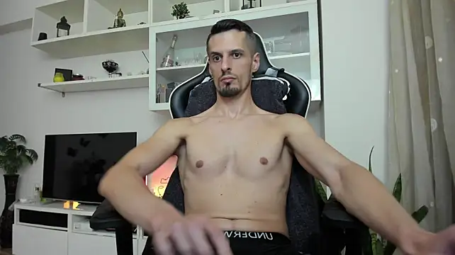 ToddClaytonn webcam show