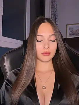 دردشة EricaWalls الجنسية المباشرة