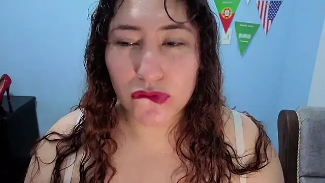 JANNAH_MARTINEZ XXX чат на живо
