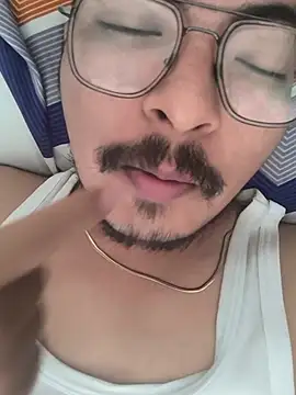 Pune_guy_cillab 网络视讯表演