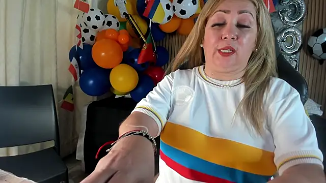 Danna_topless' Live XXX Chat